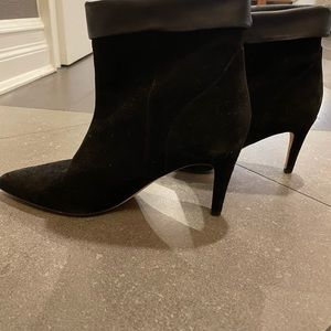 VIA SPIGA suede boots